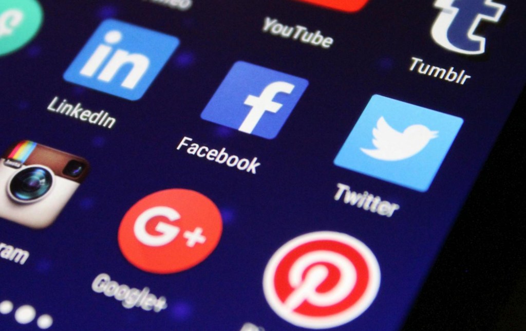 Australija želi djeci zabraniti društvene&nbsp;mreže