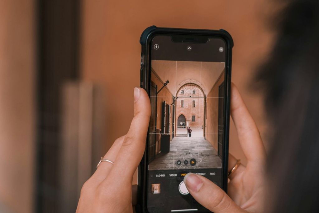 Flashes, BlueSky aplikacija za dijeljenje fotki, je u&nbsp;beti